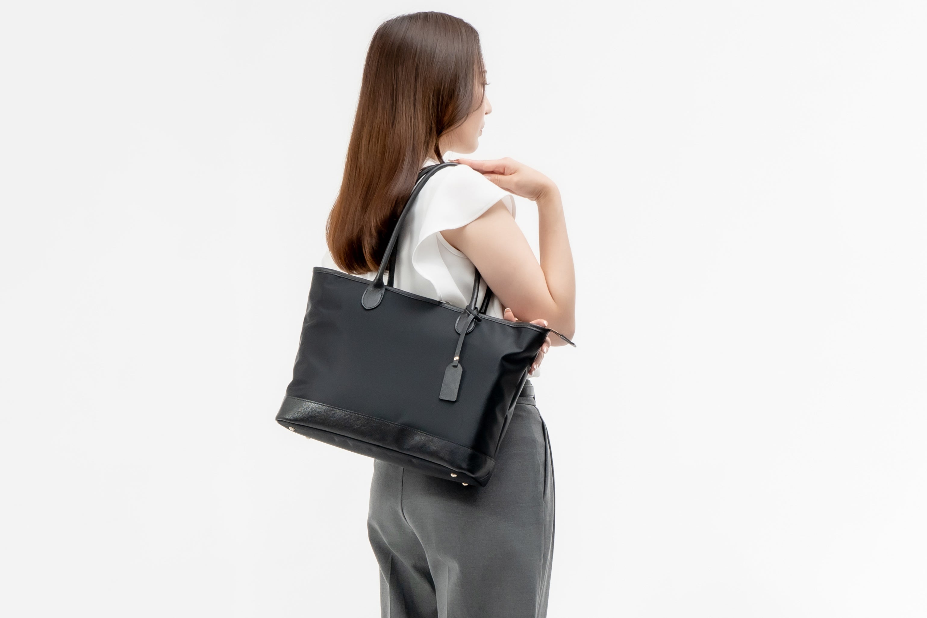 ビジネストートバッグRitta Carry ブラック お仕事トート【軽量・撥水・多機能】整理収納アドバイザー監修 Ritta