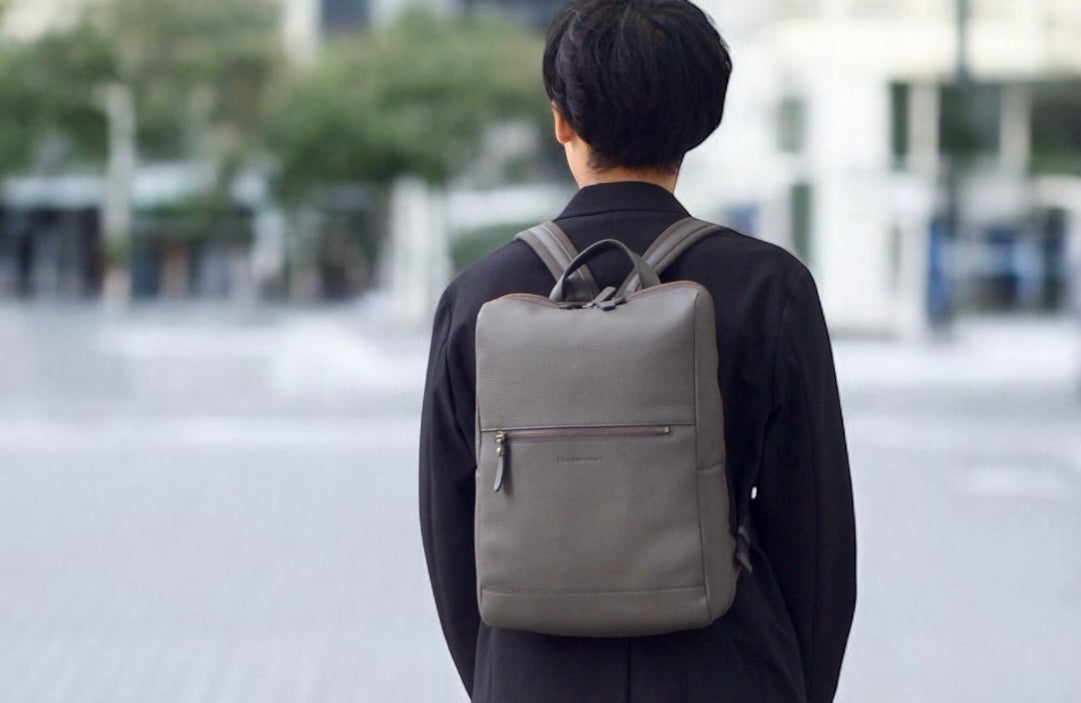 【撥水、軽量】本革ビジネスリュック シクレ（マット系カラー3色）