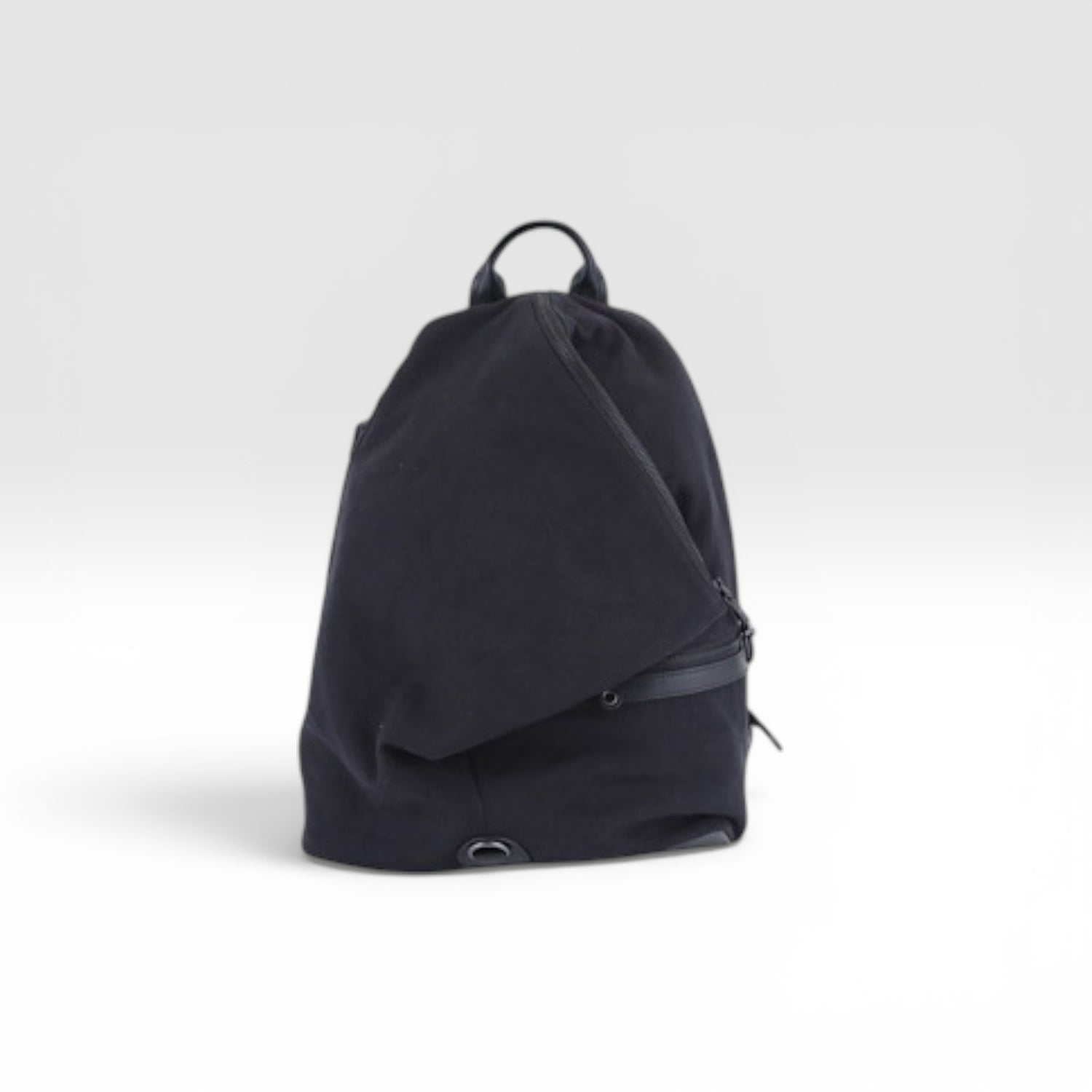 ecire ドロップ型リュック
