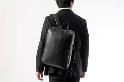 本革ビジネスバックパック　Soft Square Backpack